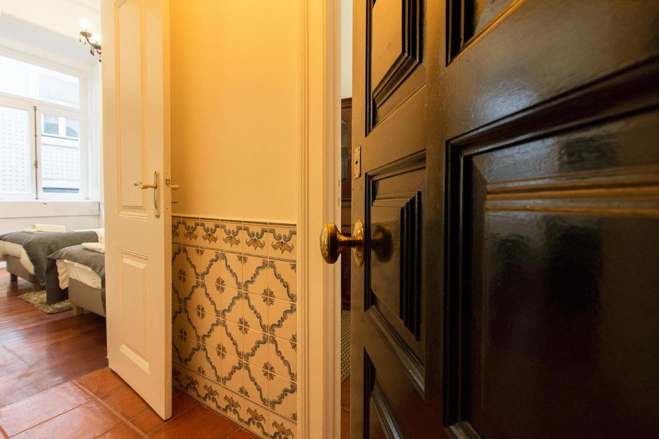 Downtown Classic By Homing Lisbon Exterior photo